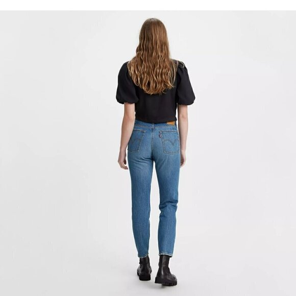 Levi's Wedgie Fit Ankle Jeans Medium Wash 26 - Picture 2 of 10